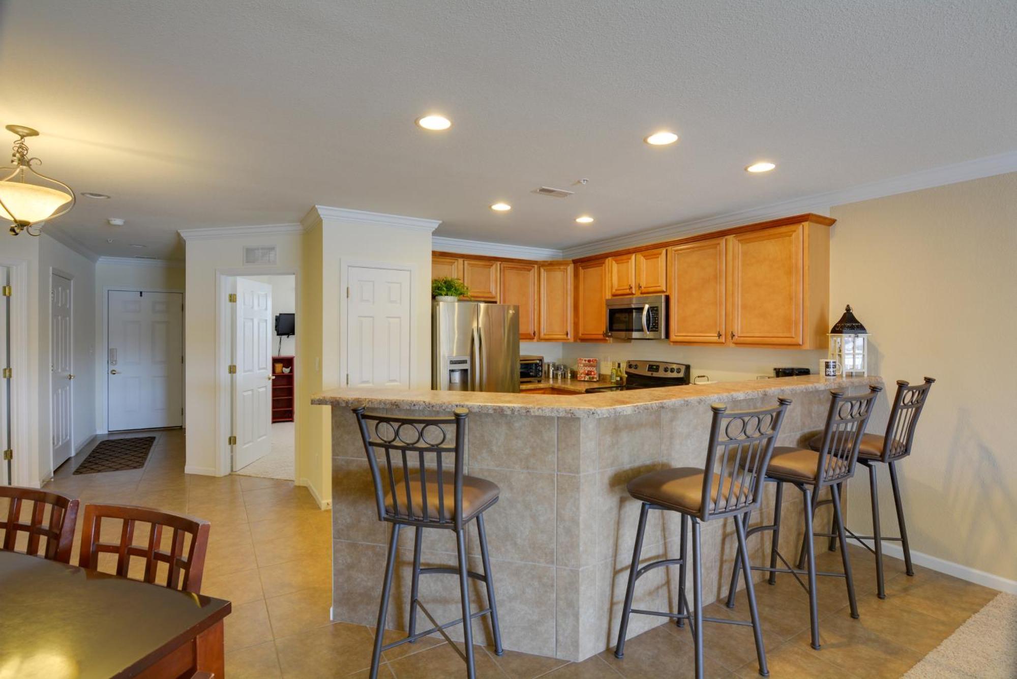 Lakefront Osage Beach Condo With Pool And Water Views! المظهر الخارجي الصورة